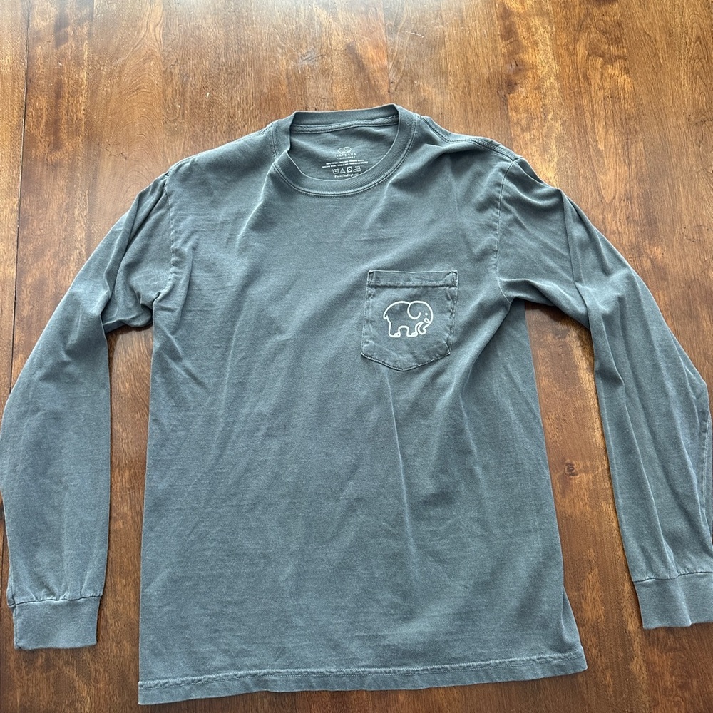 Ivory Ella Charcoal Long Sleeve Tee